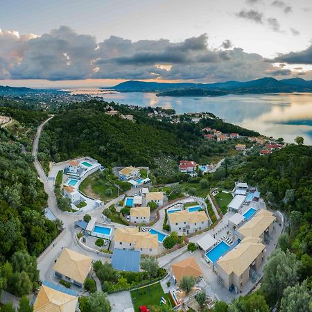 Thealos Village Aparthotel Lefkada Лигия Екстериор снимка