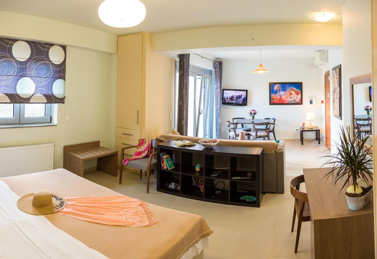 Thealos Village Aparthotel Lefkada Лигия Екстериор снимка