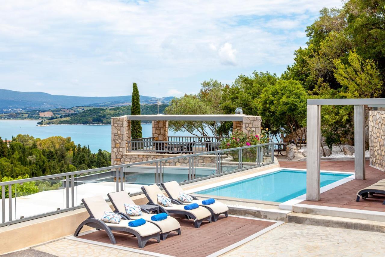 Thealos Village Aparthotel Lefkada Лигия Екстериор снимка