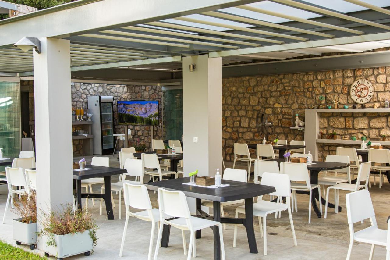 Thealos Village Aparthotel Lefkada Лигия Екстериор снимка