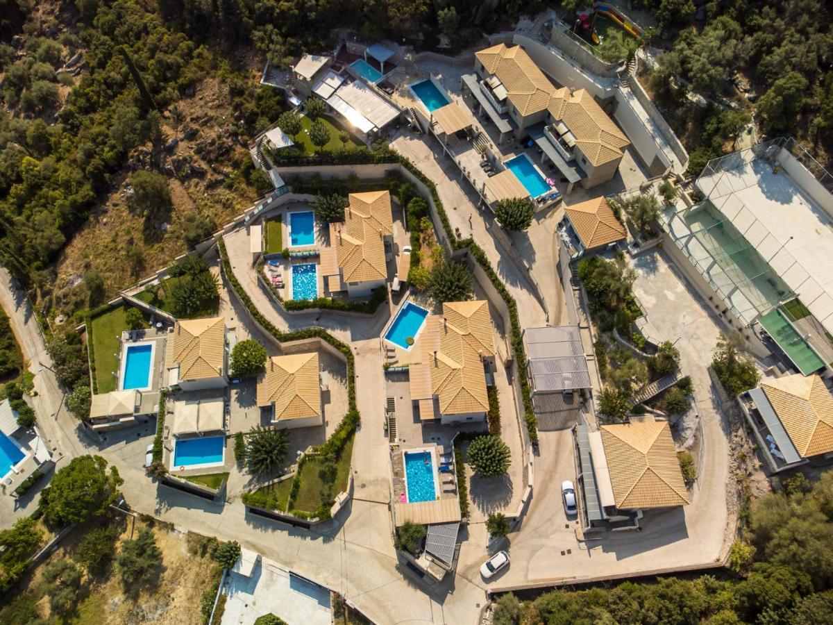 Thealos Village Aparthotel Lefkada Лигия Екстериор снимка