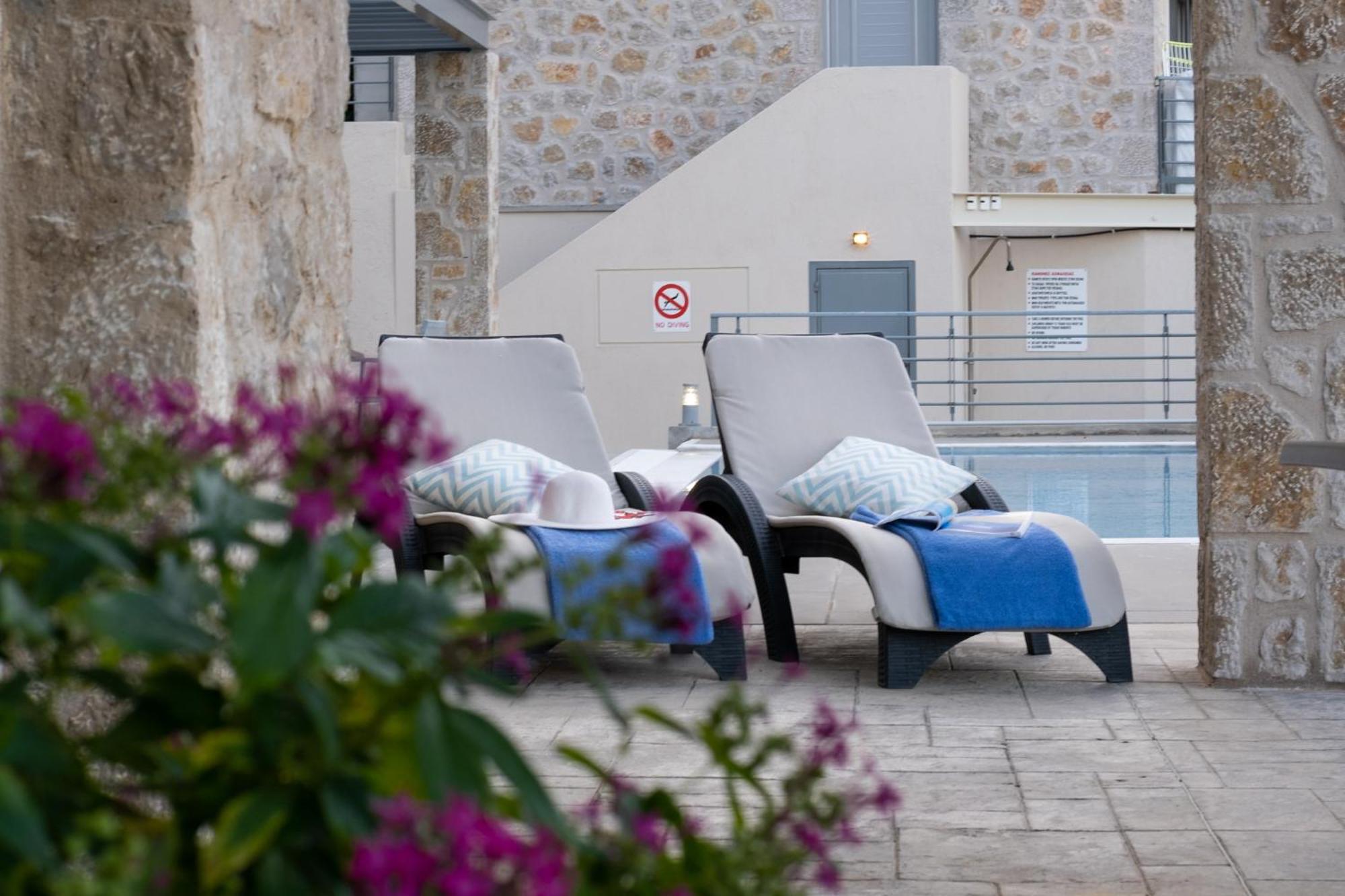 Thealos Village Aparthotel Lefkada Лигия Стая снимка