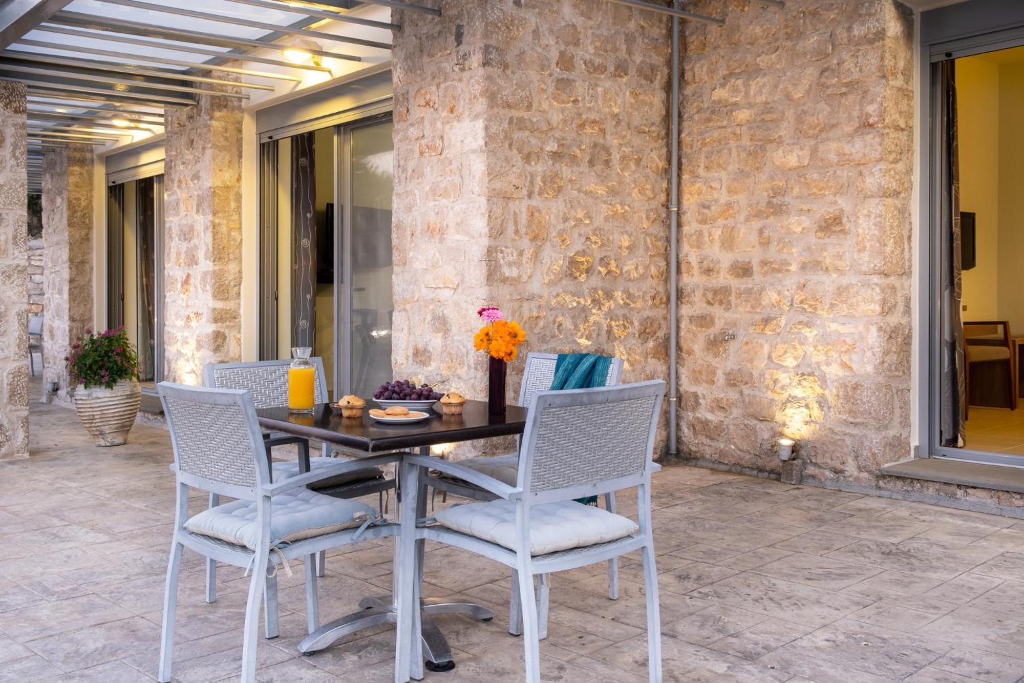 Thealos Village Aparthotel Lefkada Лигия Стая снимка