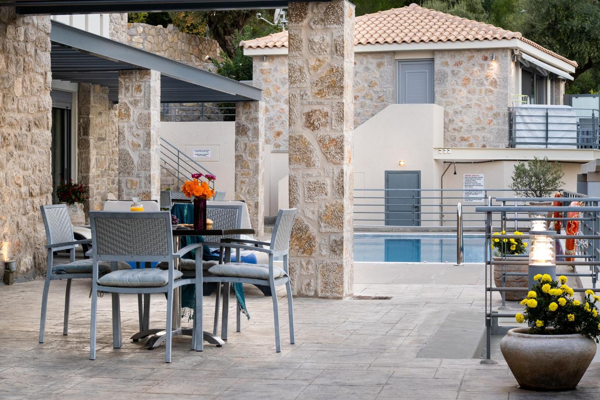 Thealos Village Aparthotel Lefkada Лигия Стая снимка